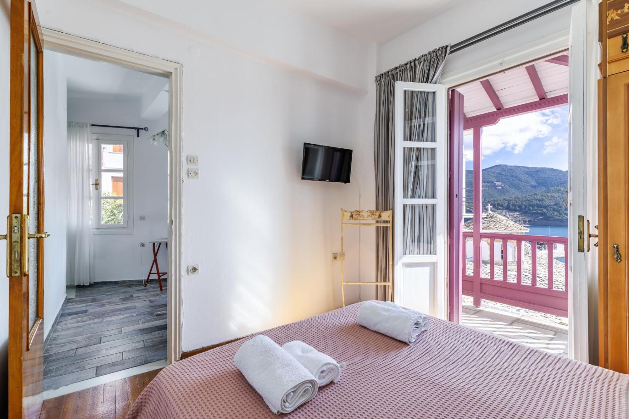 Skopelos Antonia House Exterior foto